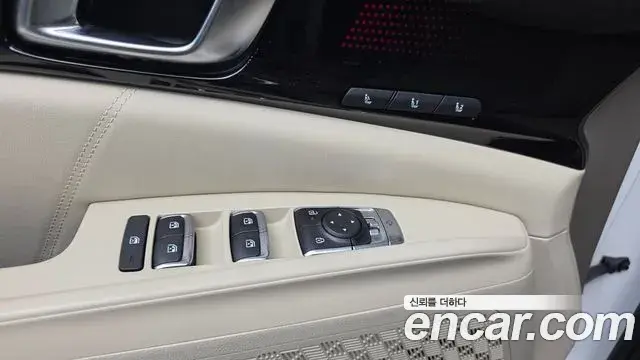 Kia Carnival 2024 — Şəkil 35/36