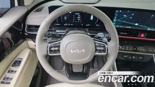Kia Carnival 2024 — Şəkil 3/36