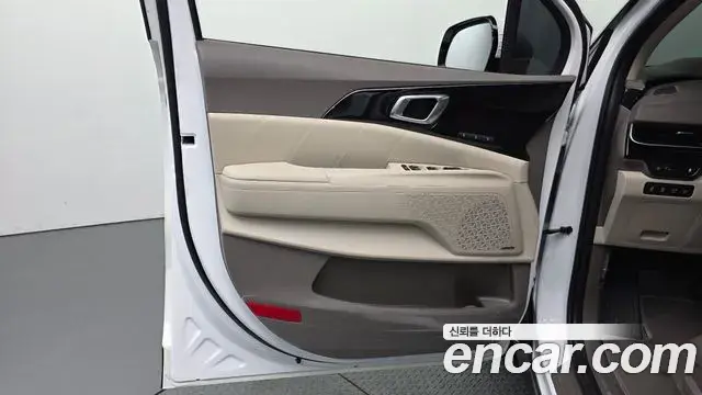 Kia Carnival 2024 — Şəkil 36/36