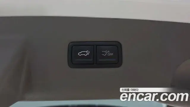 Kia Carnival 2024 — Şəkil 16/36