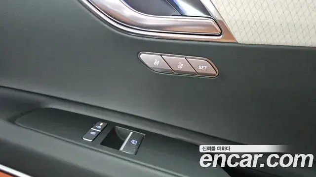 Genesis GV80 2024 — Photo 12/33