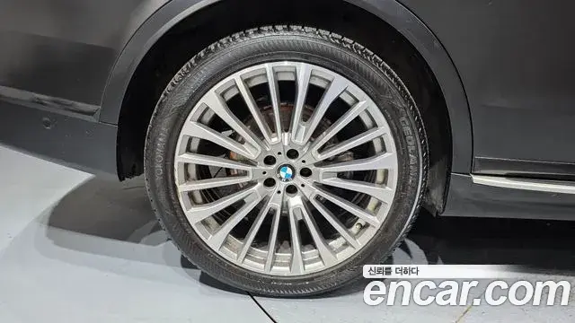 BMW X7 2020 — Фото 5/20