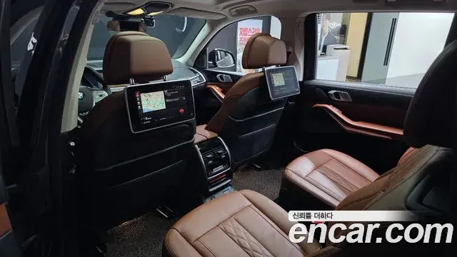 BMW X7 2020 — Фото 12/20