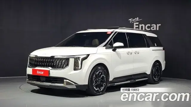 Kia Carnival 2024 — Фото 1/20