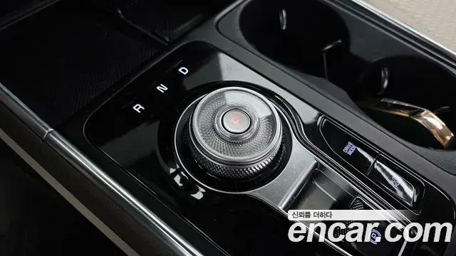 Kia Carnival 2024 — Фото 9/20