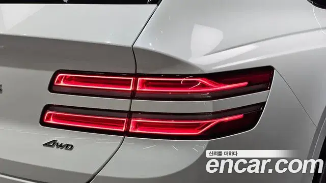 Genesis GV80 2020 — ფოტო 11/30