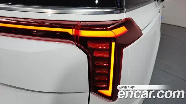 Kia Carnival 2024 — Photo 22/35