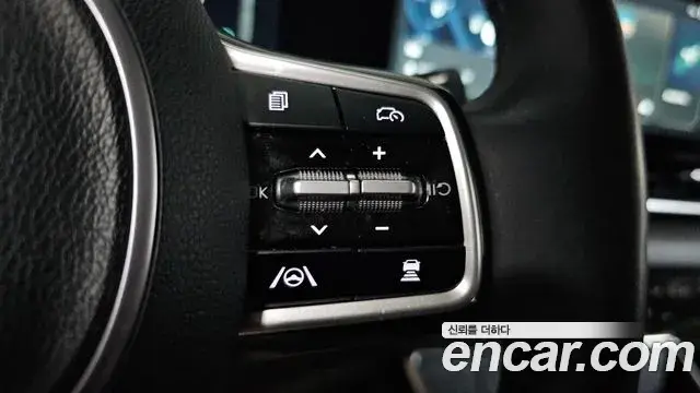 Kia Carnival 2024 — Photo 5/35