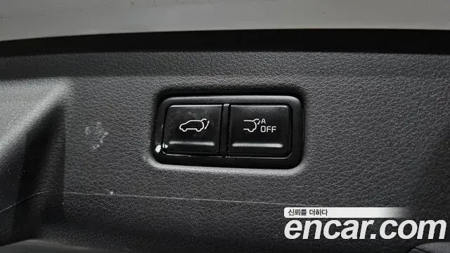 Kia Carnival 2024 — Photo 7/35