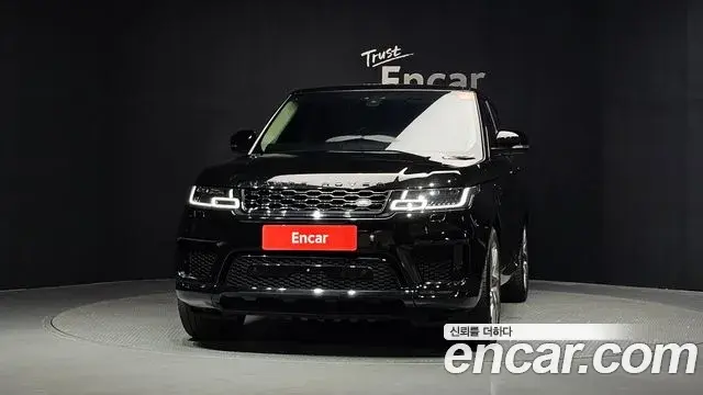 Land Rover Range Rover Sport 2018 — Фото 3/20