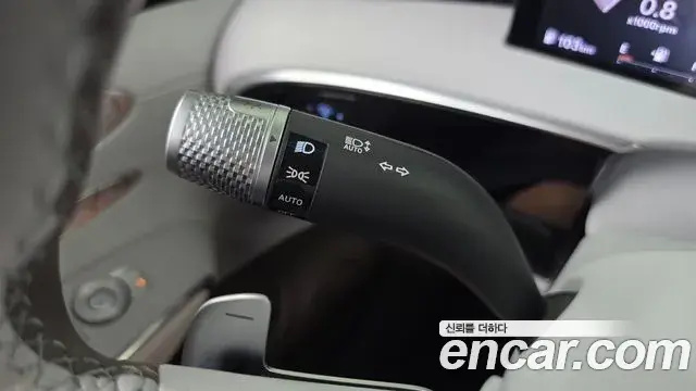 Genesis GV70 2024 — Photo 14/33