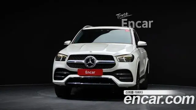 Mercedes-Benz GLE-Class 2019 — Фото 3/20