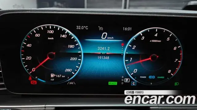 Mercedes-Benz GLE-Class 2019 — Фото 8/20