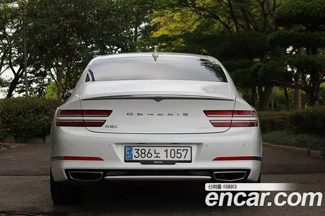 Genesis Electrified G80 2020 — Фото 4/14