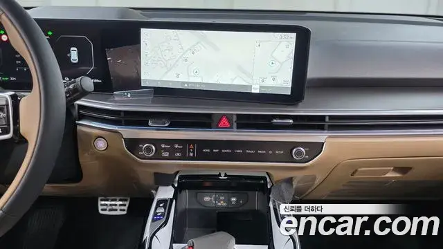 Kia Sorento 2024 — ფოტო 33/34