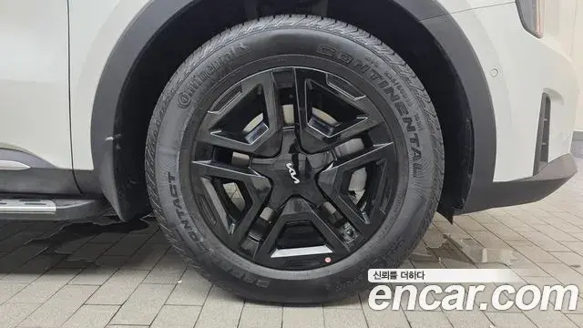 Kia Sorento 2024 — ფოტო 13/34