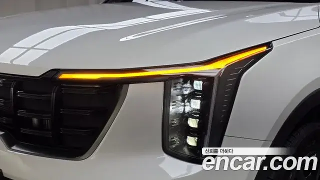 Kia Sorento 2024 — ფოტო 17/34