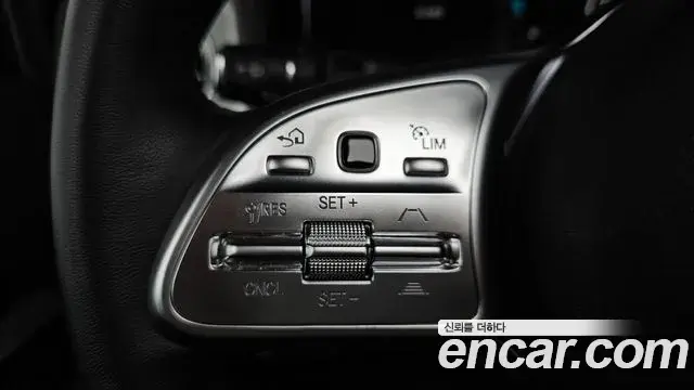 Mercedes-Benz G-Class 2023 — Фото 16/20