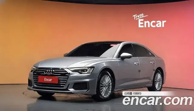 Audi A6 2021 — Фото 1/20