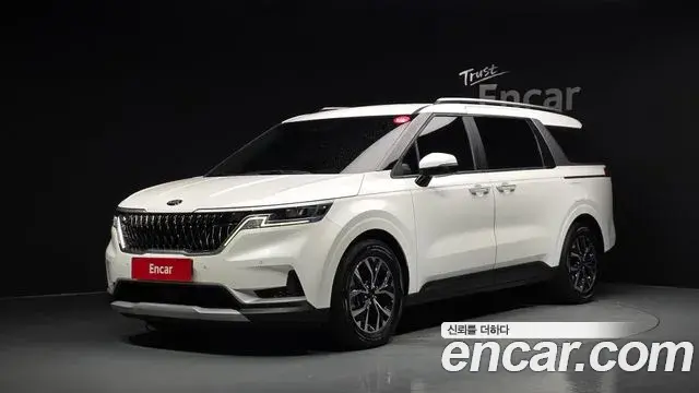 Kia Carnival 2021 — Фото 1/20