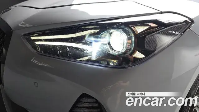 Genesis G70 2019 — ფოტო 26/39