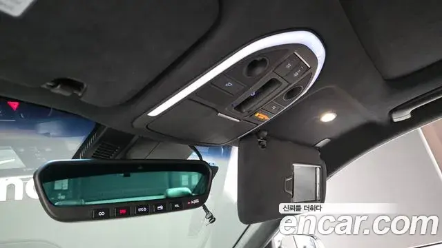 Genesis G70 2019 — ფოტო 20/39