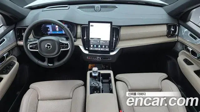 Volvo XC90 2025 — Фото 7/20