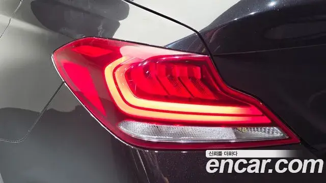 Genesis G70 2018 — Şəkil 38/41