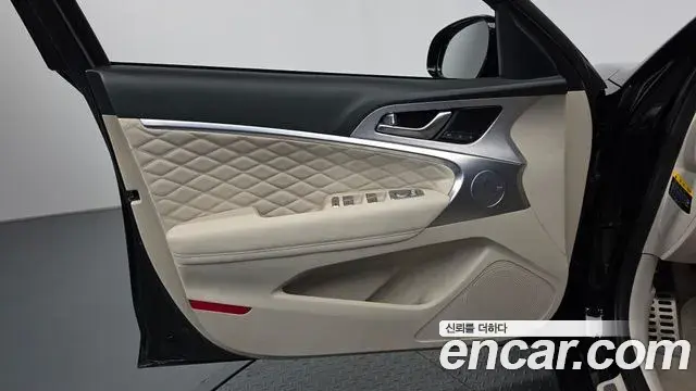 Genesis G70 2018 — Şəkil 26/41