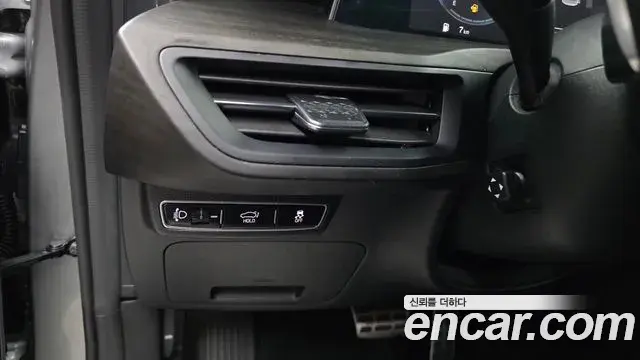 Kia K8 2021 — Photo 5/39