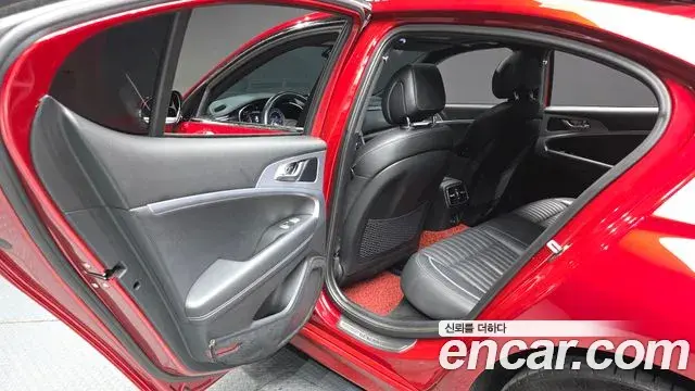 Genesis G70 2018 — Şəkil 15/33