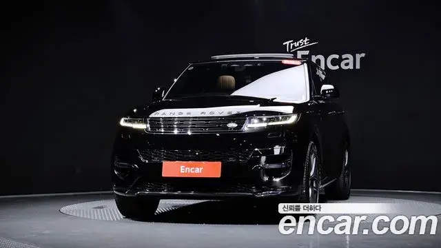 Land Rover Range Rover Sport 2023 — Photo 24/36