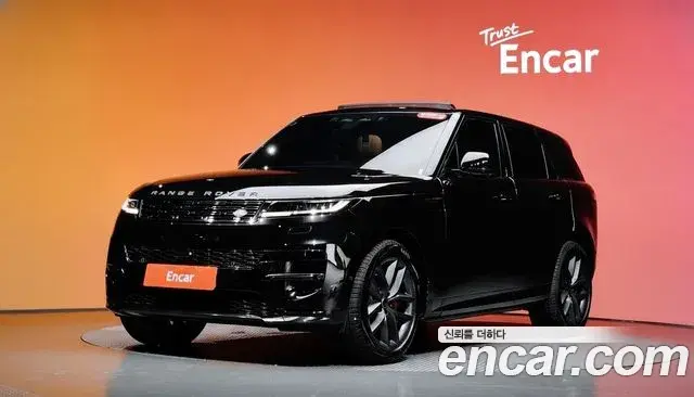 Land Rover Range Rover Sport 2023 — Photo 12/36