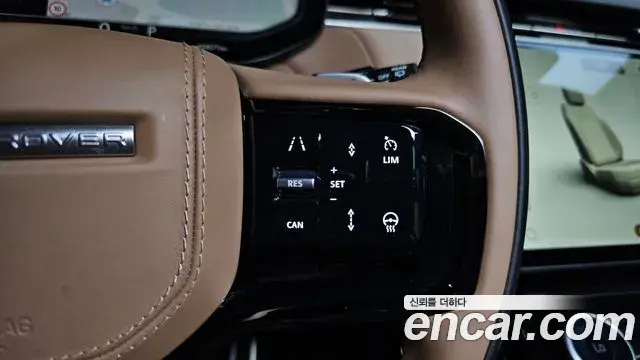 Land Rover Range Rover Sport 2023 — Photo 17/36