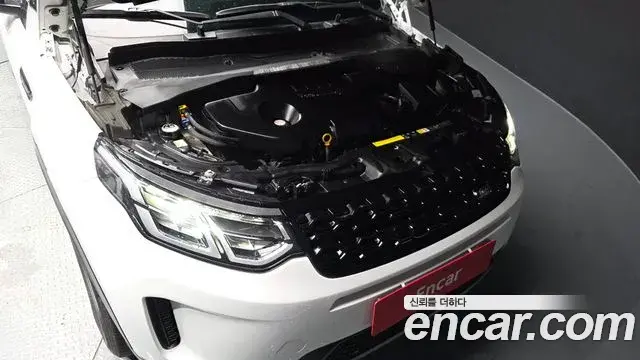 Land Rover Discovery Sport 2020 — Фото 6/20