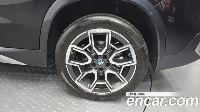 BMW X1 2024 — Photo 5/20