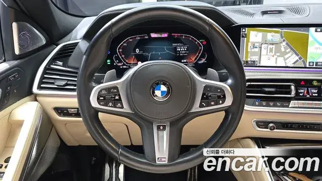 BMW X6 2021 — Фото 16/20