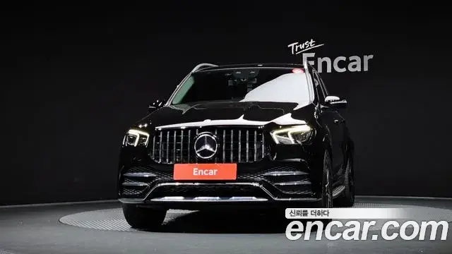 Mercedes-Benz GLE-Class 2019 — Фото 2/20