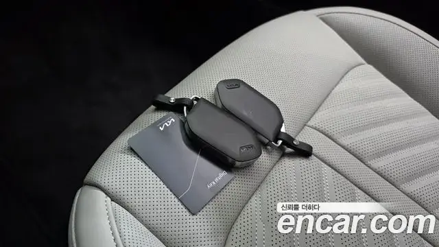 Kia Sorento 2025 — Фото 16/20