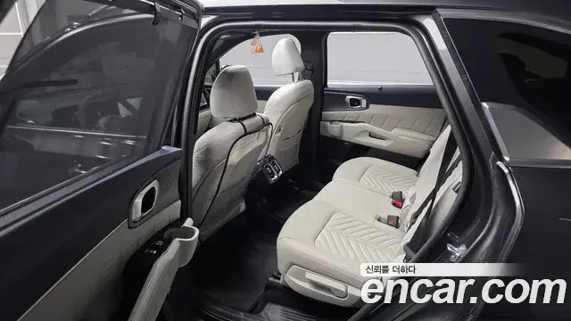 Kia Sorento 2025 — Фото 20/20
