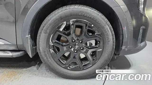 Kia Sorento 2025 — Şəkil 32/41