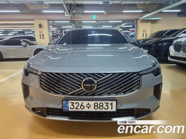 Volvo S90 2025 — Photo 11/20