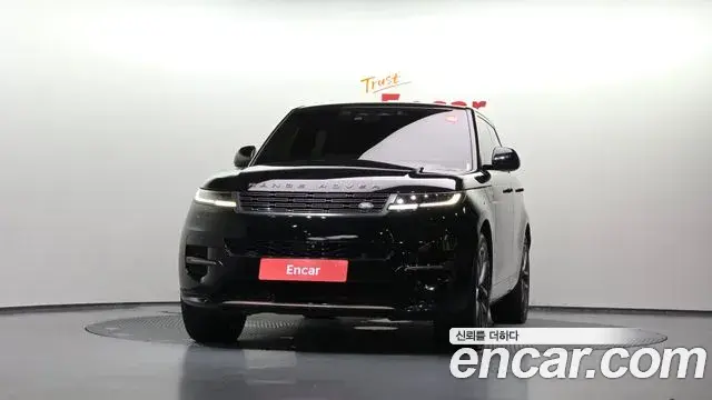 Land Rover Range Rover Sport 2025 — Photo 9/36