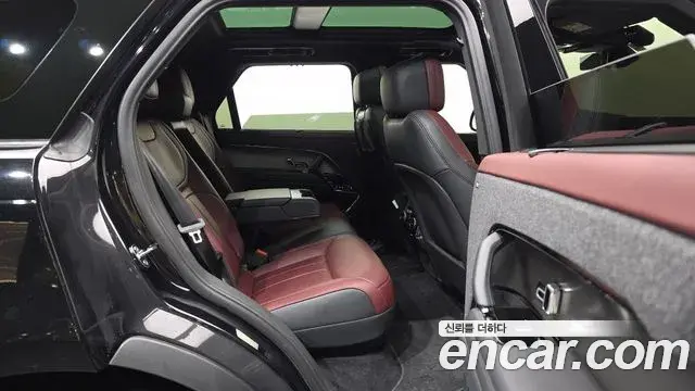 Land Rover Range Rover Sport 2025 — Photo 21/36