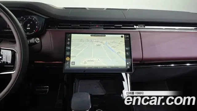 Land Rover Range Rover Sport 2025 — Photo 31/36