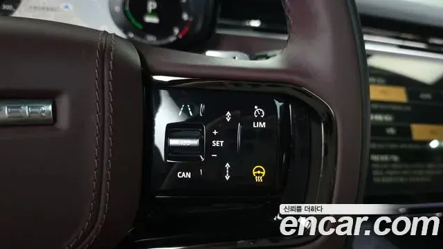 Land Rover Range Rover Sport 2025 — Photo 35/36