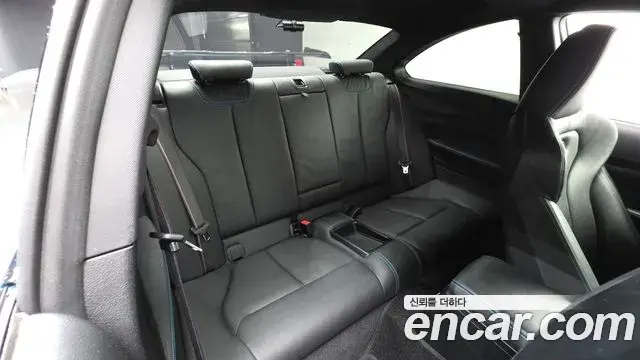 BMW M2 2019 — Photo 11/20