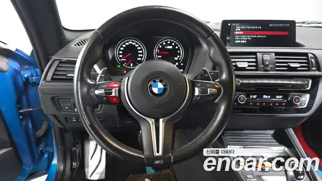 BMW M2 2019 — Photo 12/20
