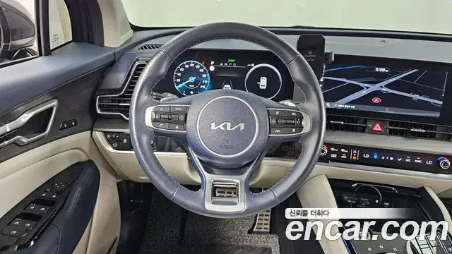 Kia Sportage 2023 — Фото 13/20