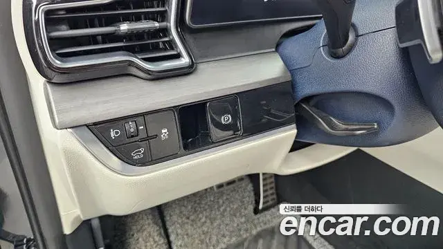 Kia Sportage 2023 — Фото 16/20